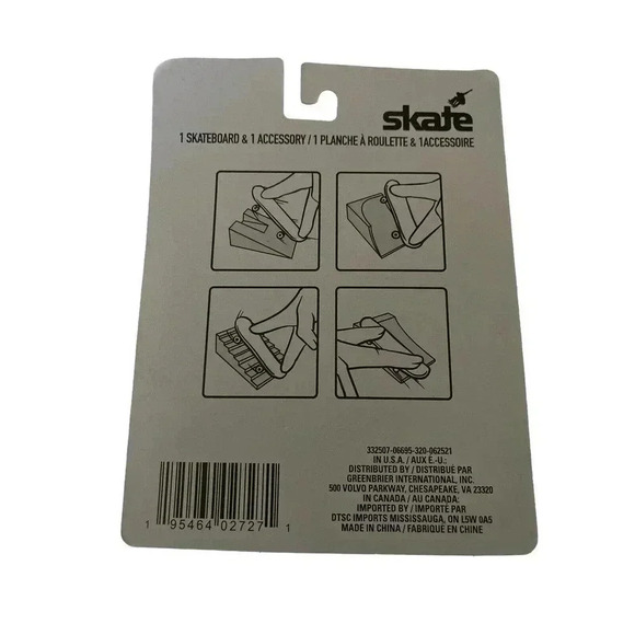 Combo Pack Set Skate Finger Skateboard and Accessory Skate Park Ramp Tricks Toy - Picture 2 of 2